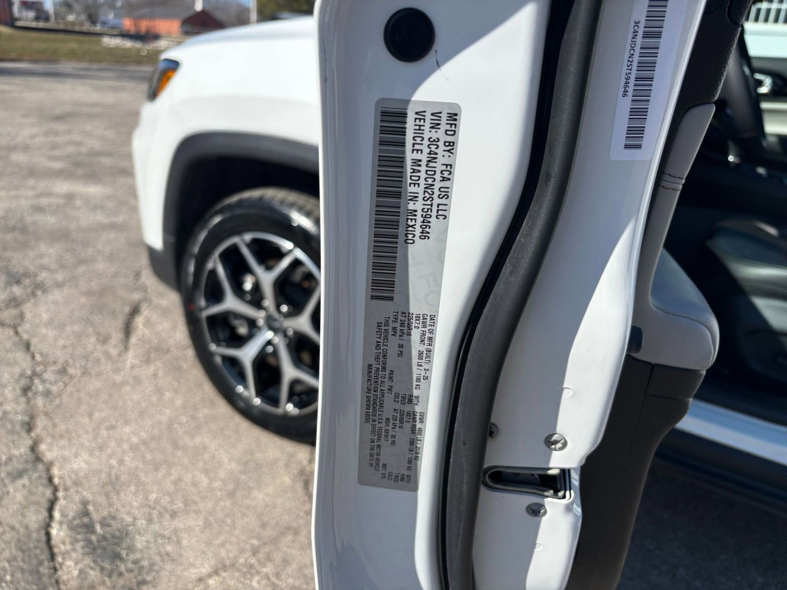 Thumbnail: 2025 Jeep Compass - 28