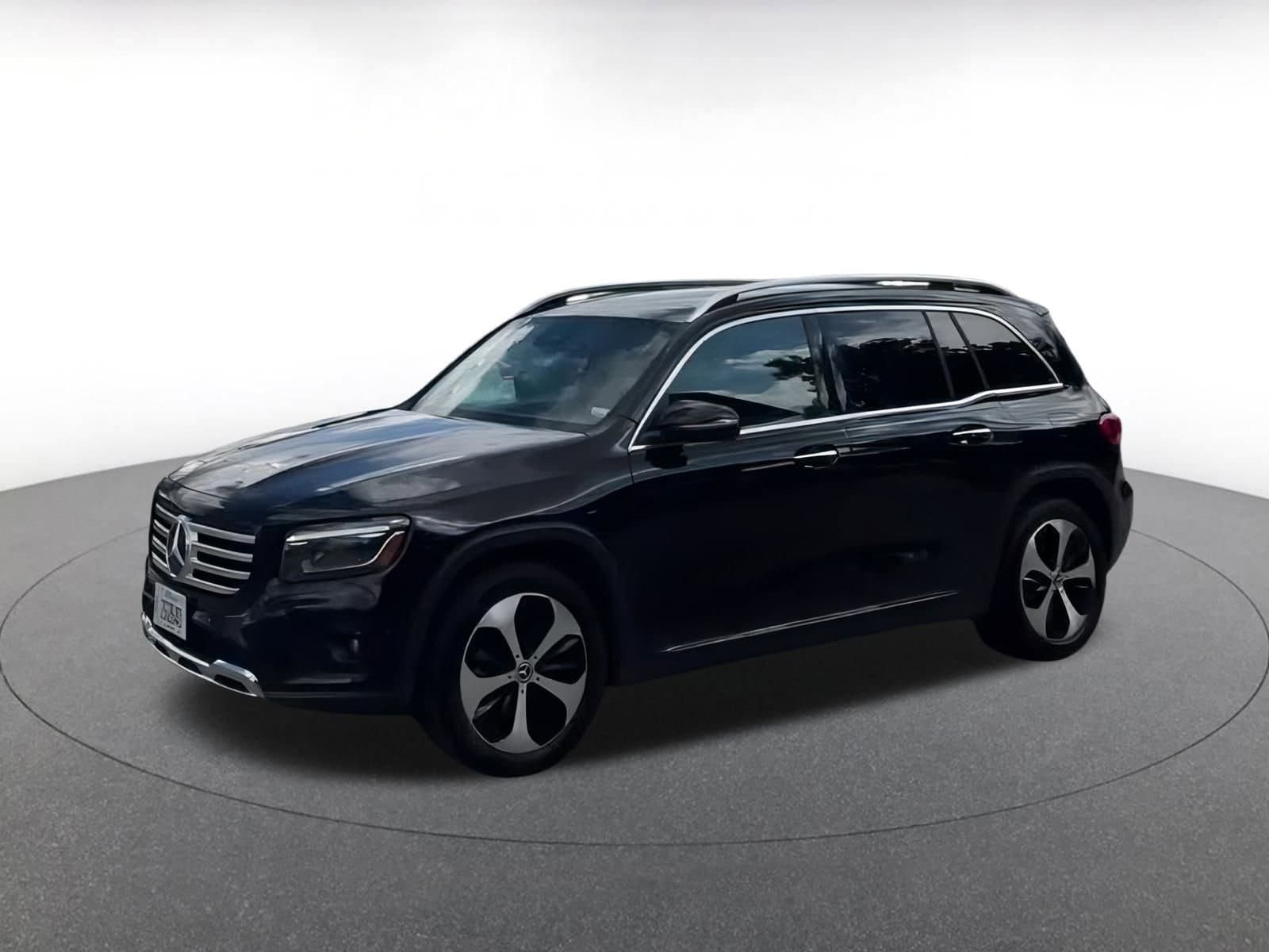 Thumbnail: 2024 Mercedes-Benz GLB - 8