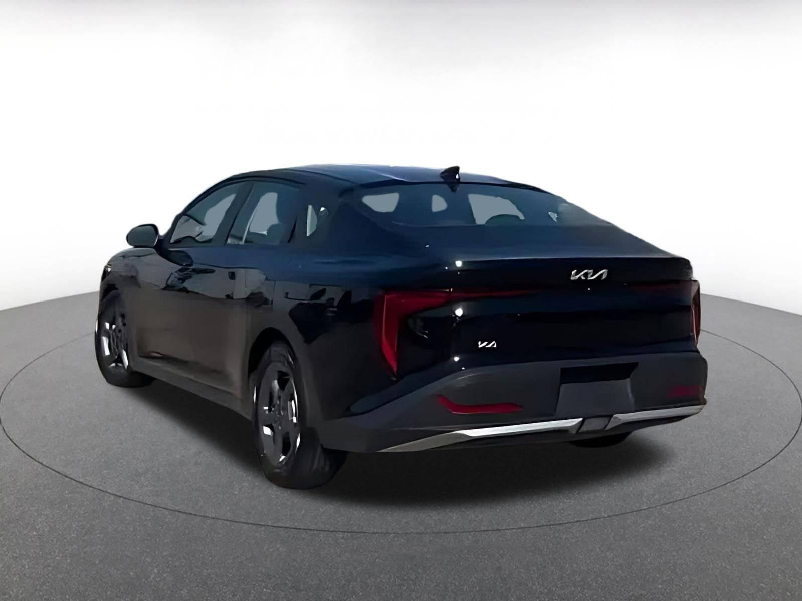Thumbnail: 2025 Kia K4 - 4