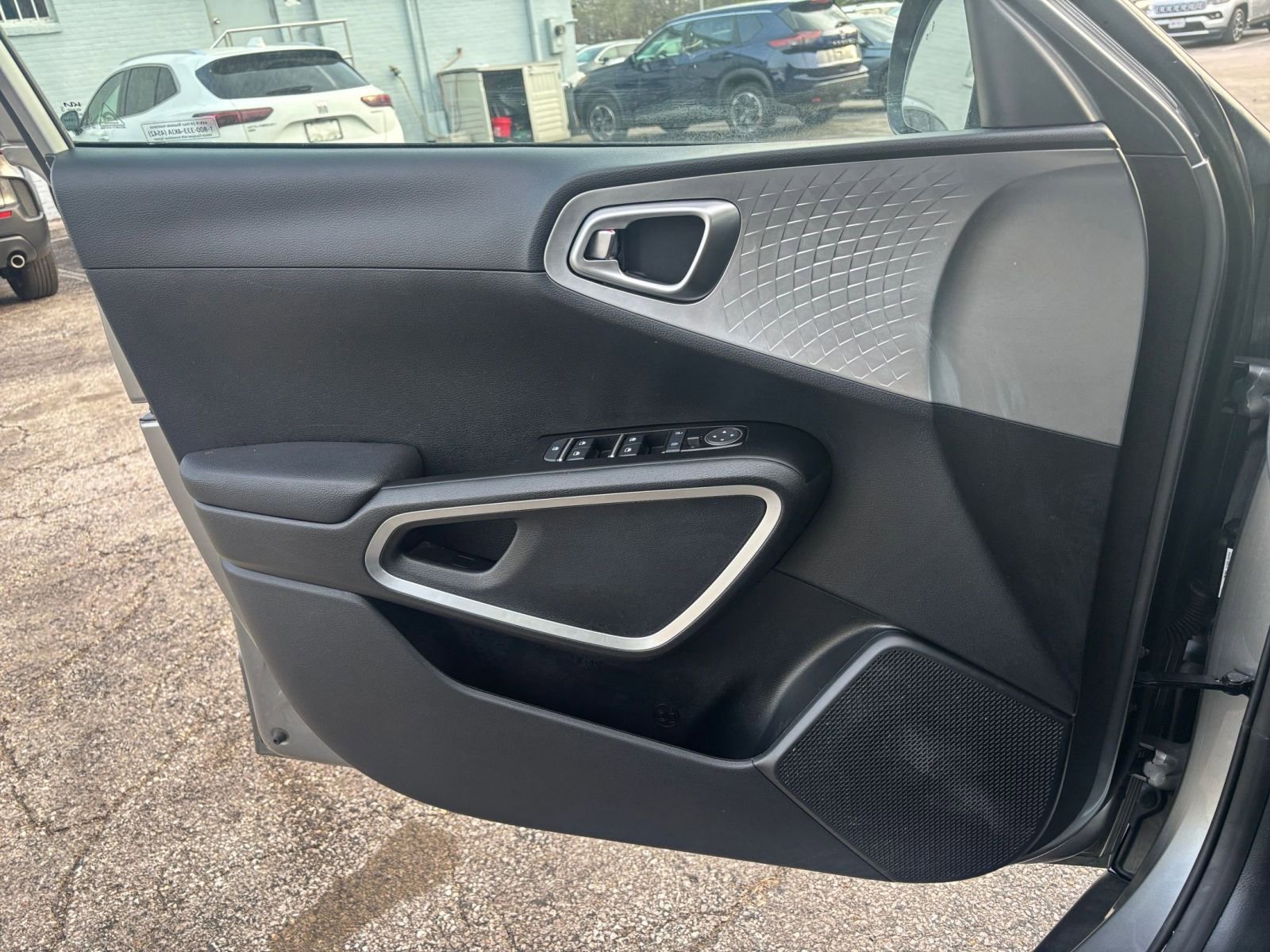 Thumbnail: 2025 Kia Soul - 18