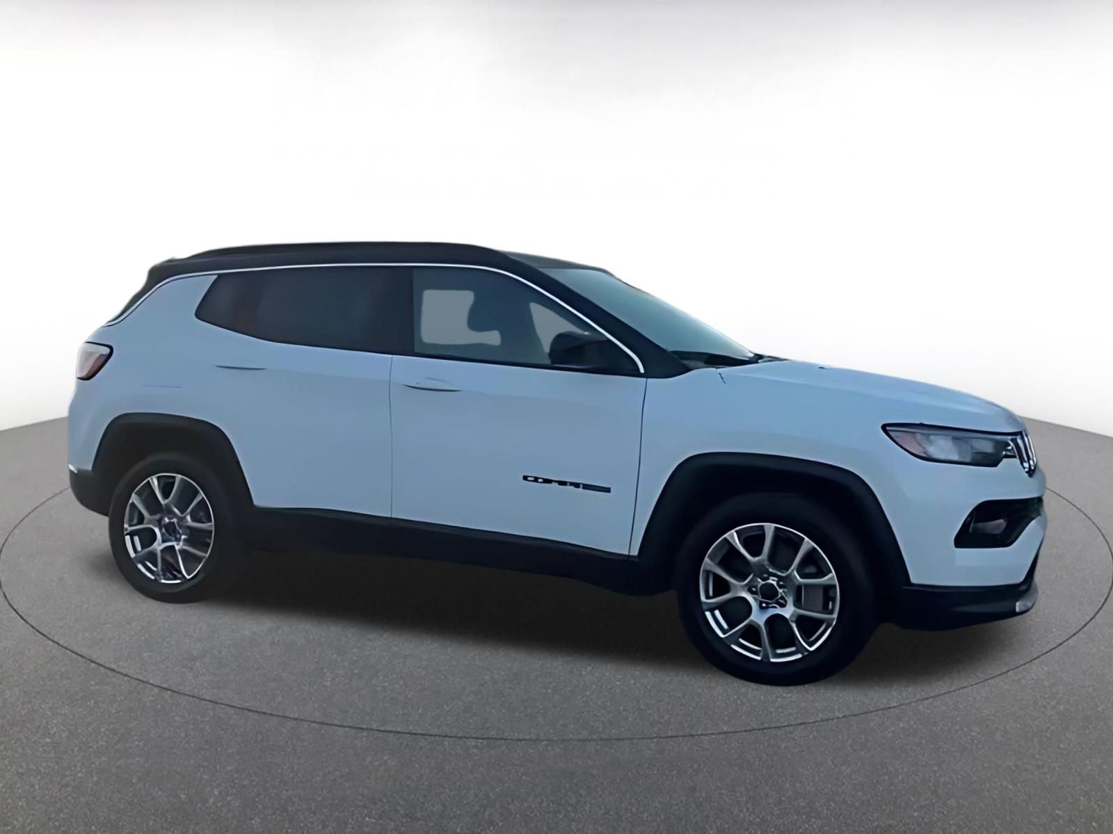 Thumbnail: 2025 Jeep Compass - 14