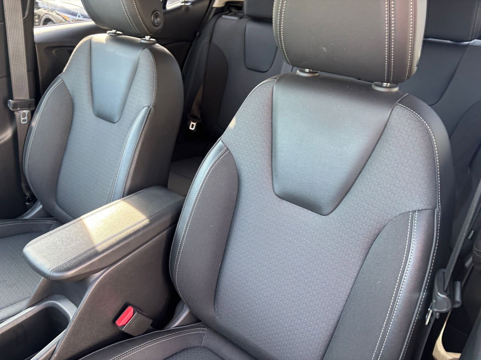 Thumbnail: 2025 Buick Encore GX - 34