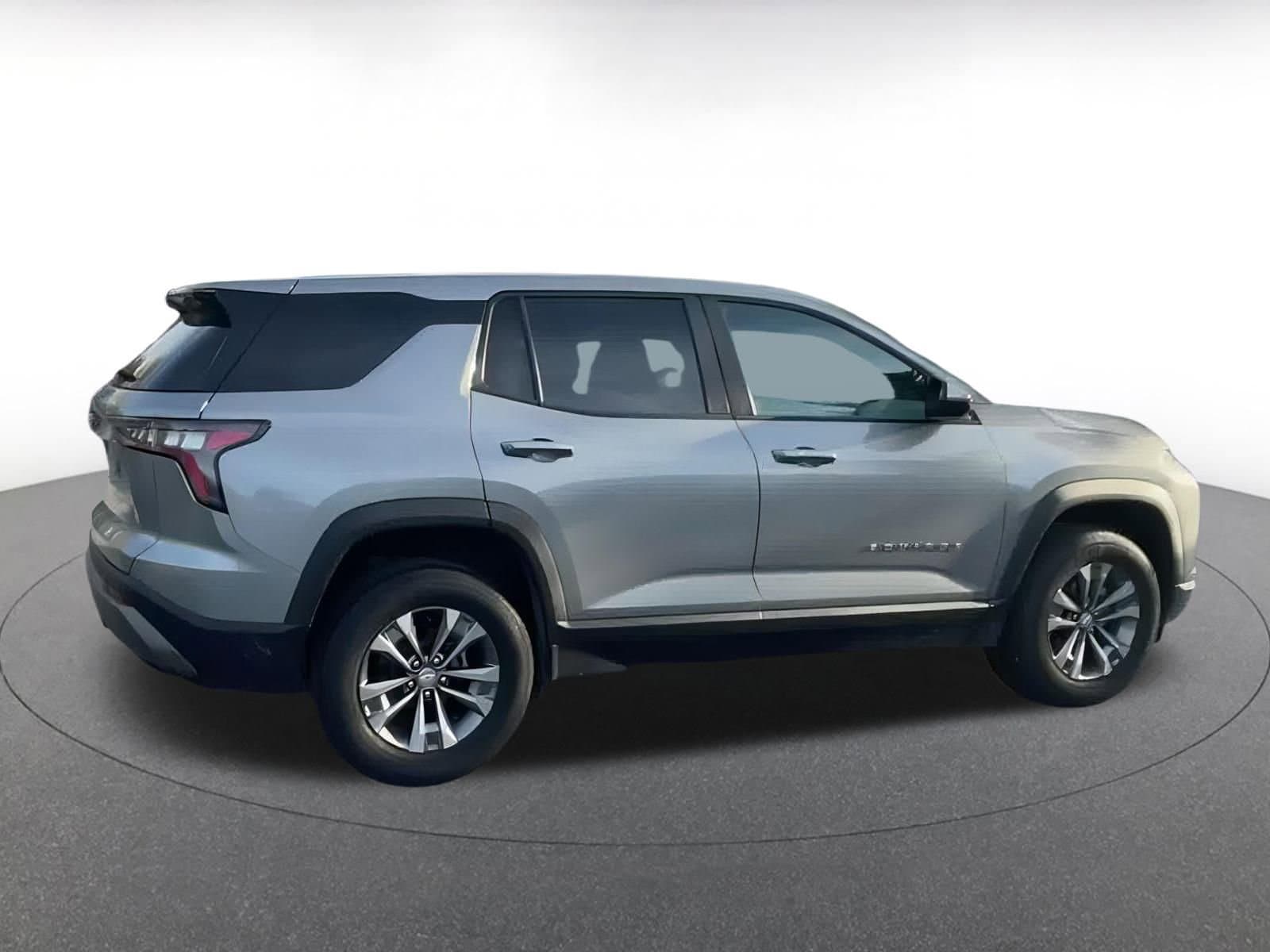 Thumbnail: 2025 Chevrolet Equinox - 8