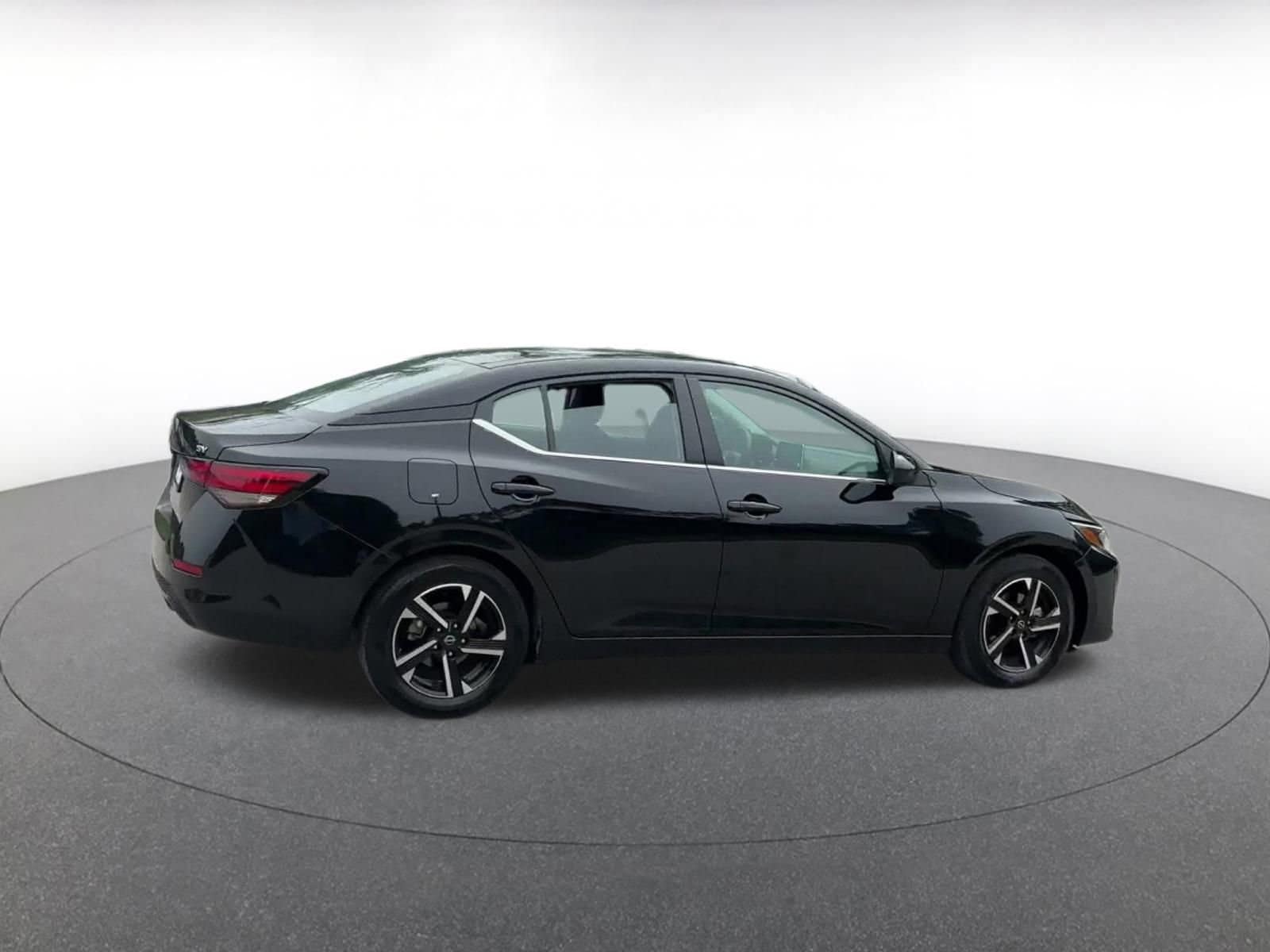 2024 Nissan Sentra SV 15