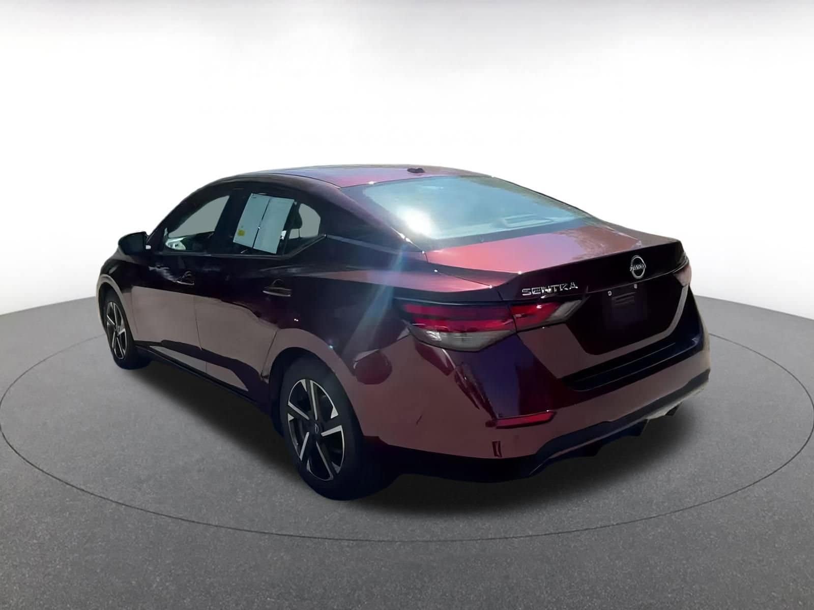 Thumbnail: 2024 Nissan Sentra - 11