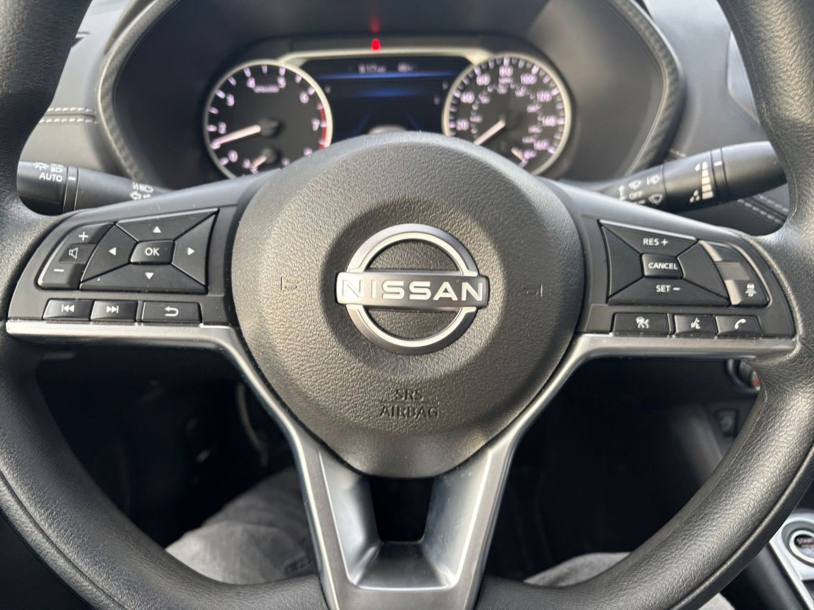 Thumbnail: 2025 Nissan Sentra - 25