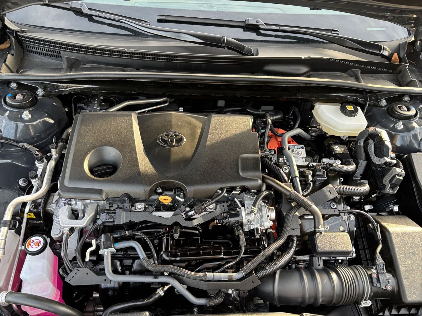 Thumbnail: 2025 Toyota Camry - 30