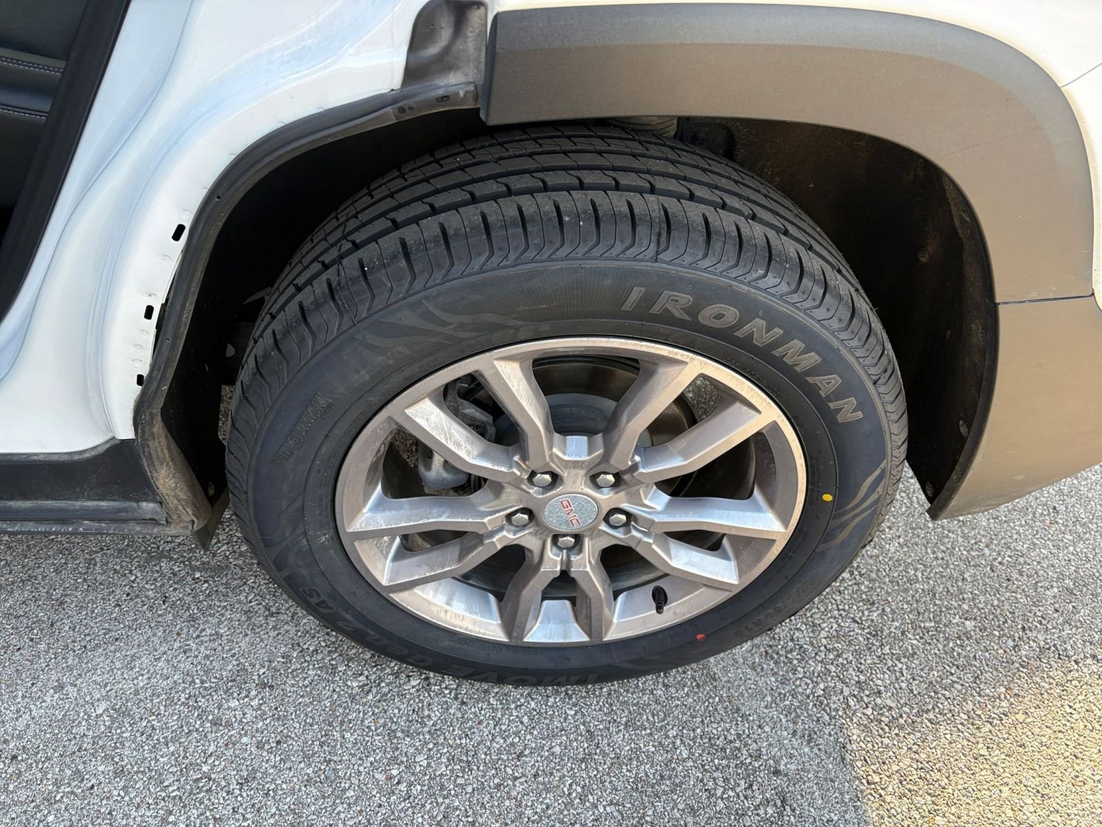 Thumbnail: 2024 GMC Terrain - 28