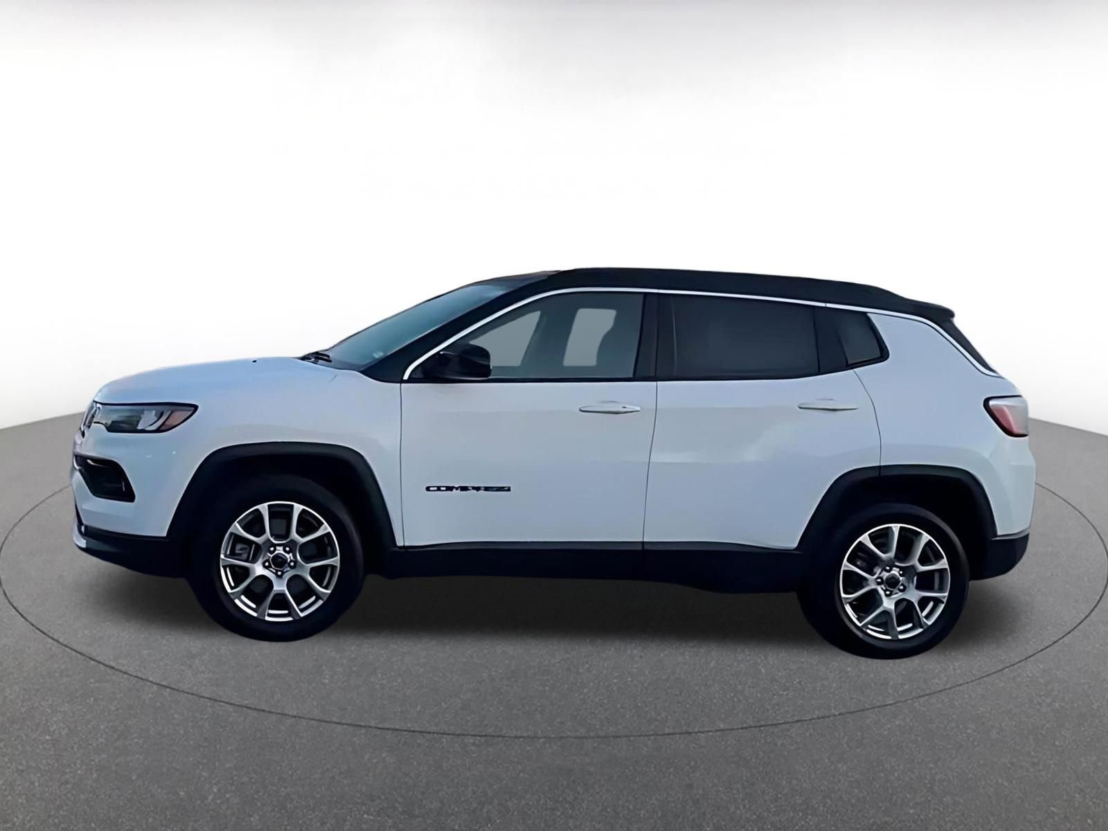 Thumbnail: 2025 Jeep Compass - 8