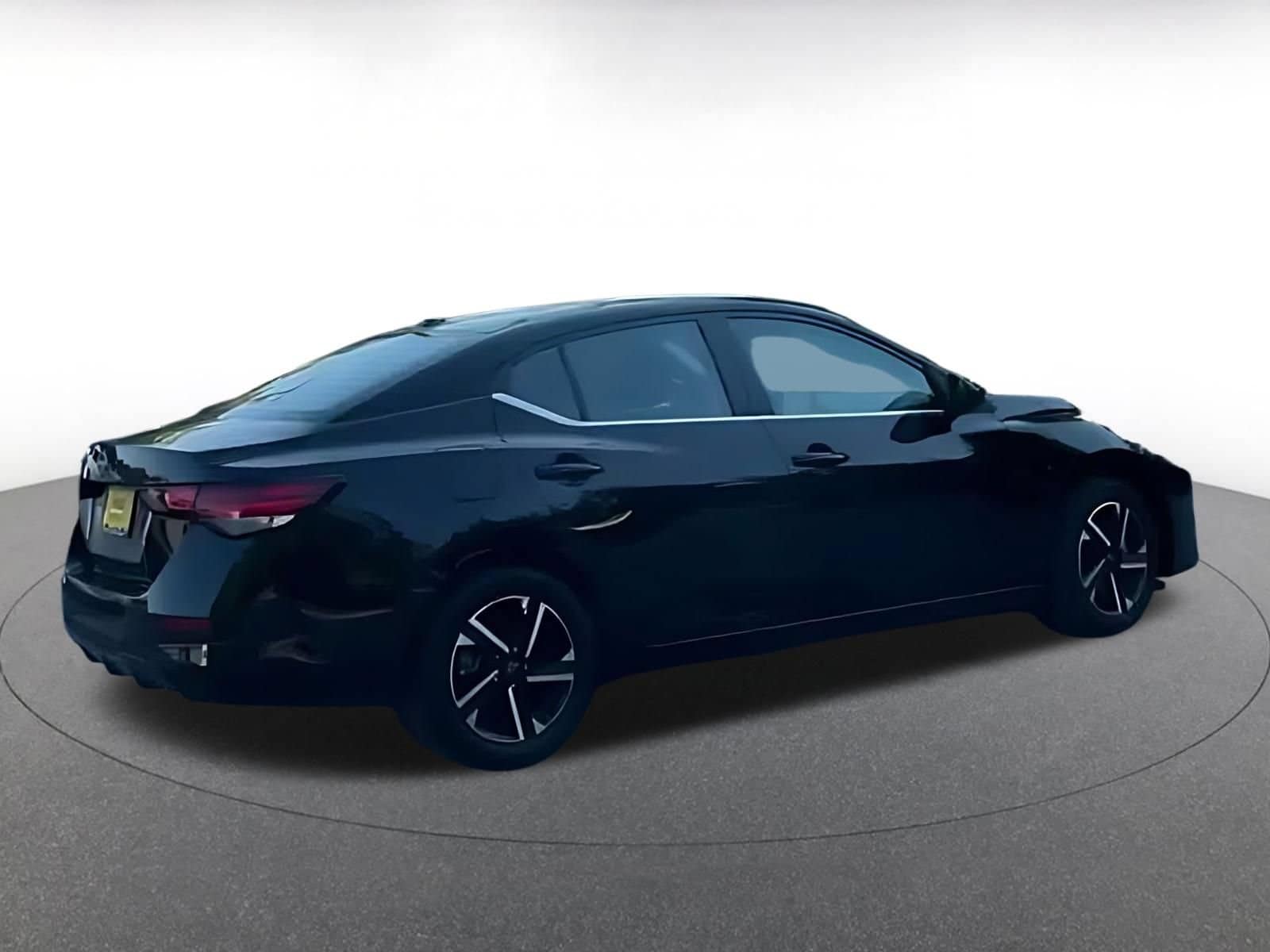 Thumbnail: 2025 Nissan Sentra - 14