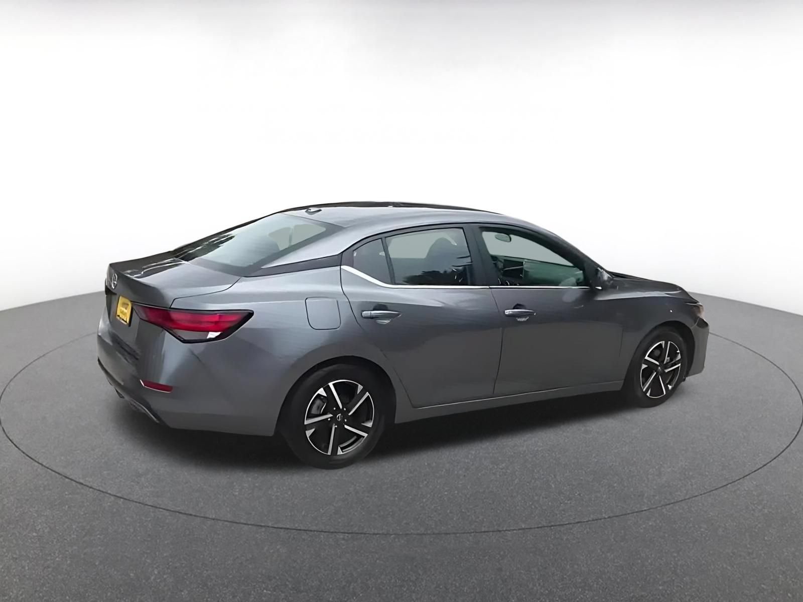 Thumbnail: 2025 Nissan Sentra - 12