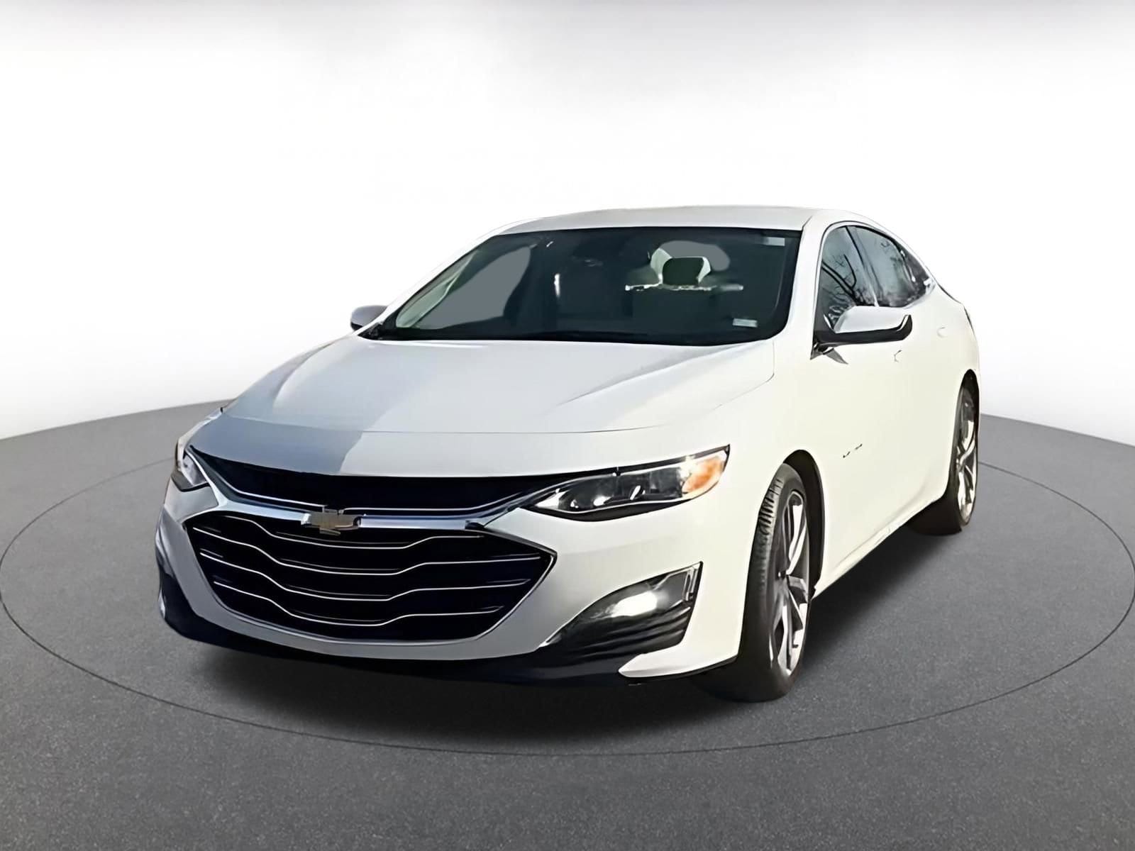 Thumbnail: 2024 Chevrolet Malibu - 7