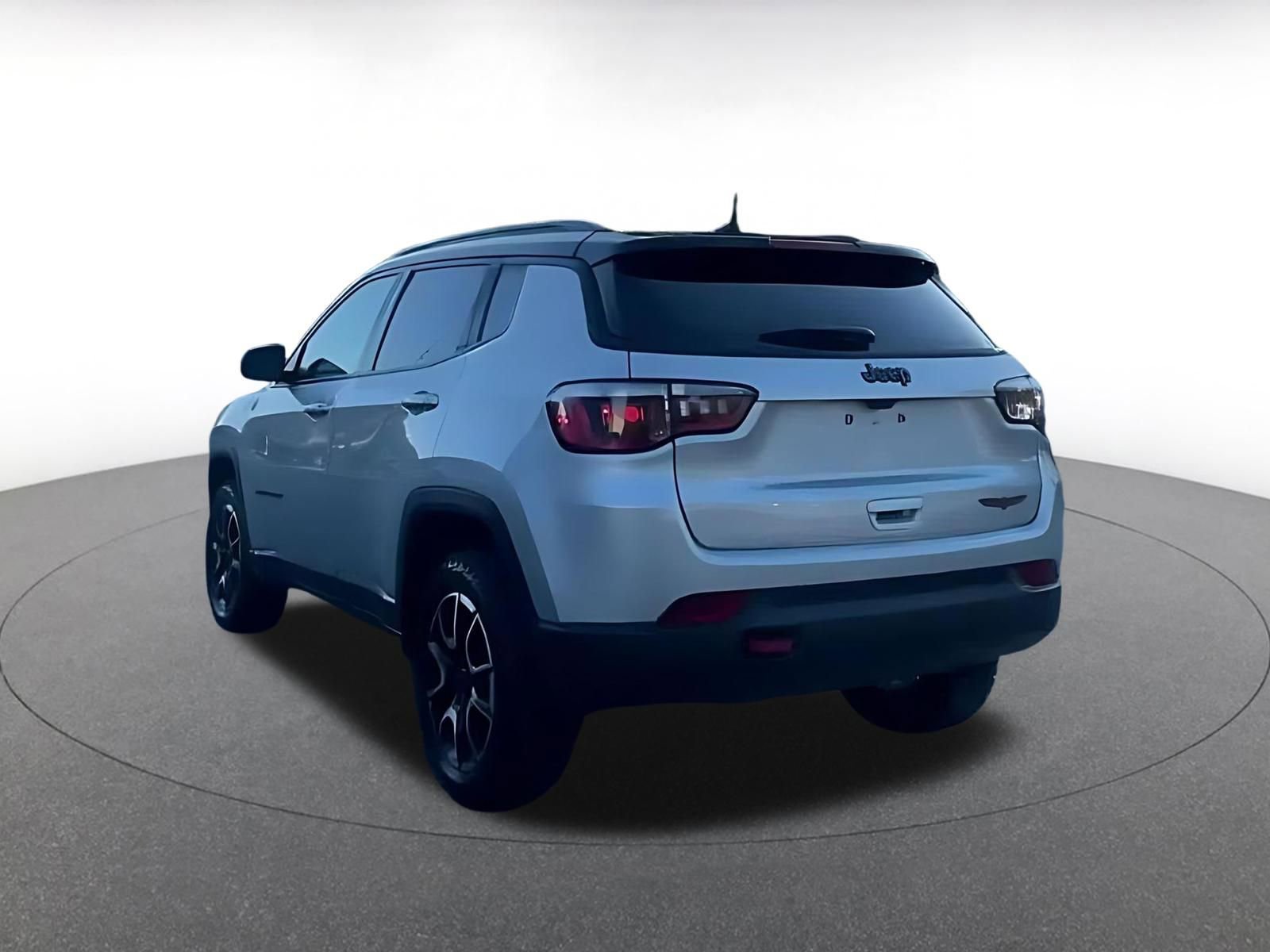 Thumbnail: 2025 Jeep Compass - 10