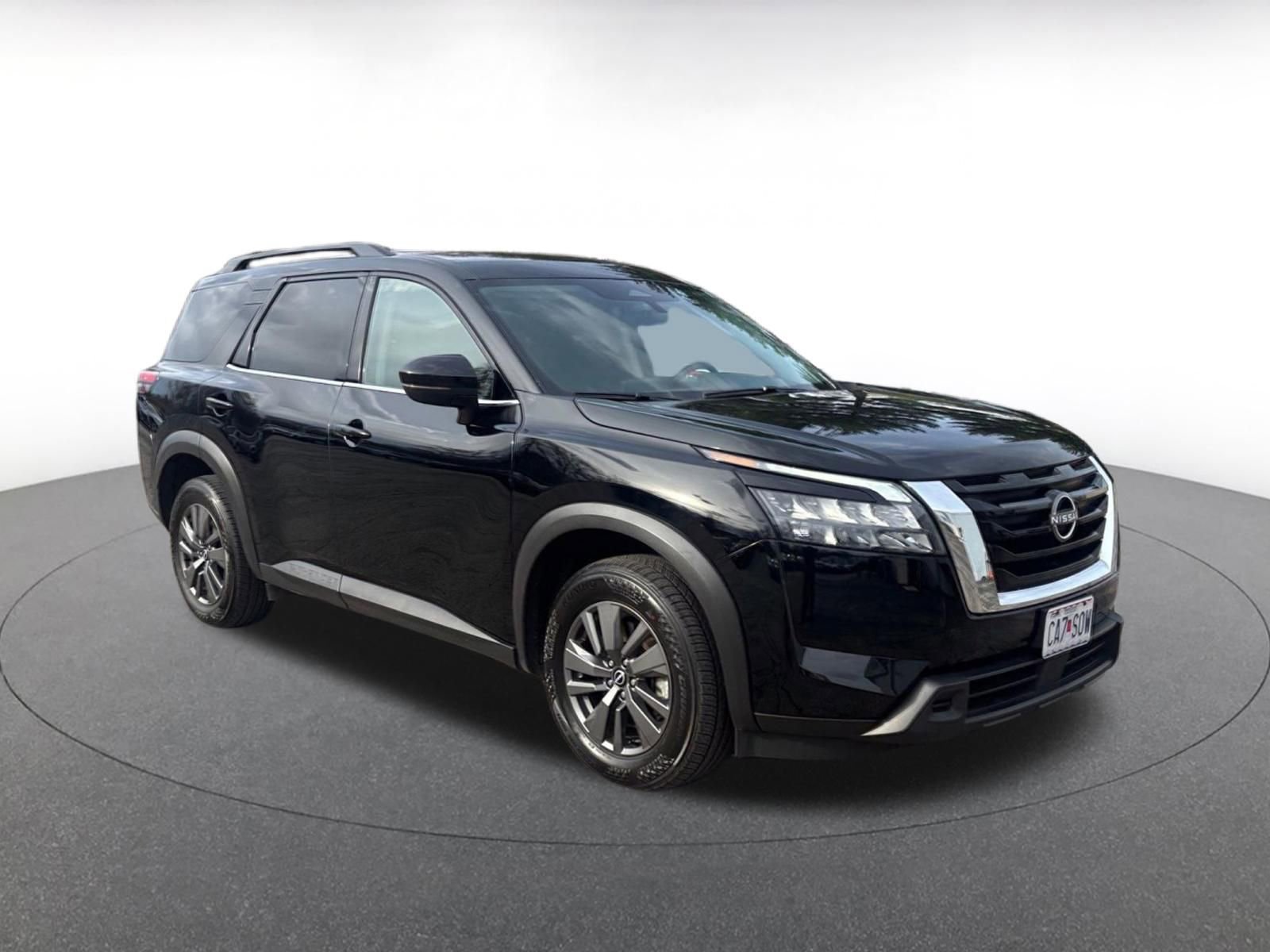 Thumbnail: 2025 Nissan Pathfinder - 1