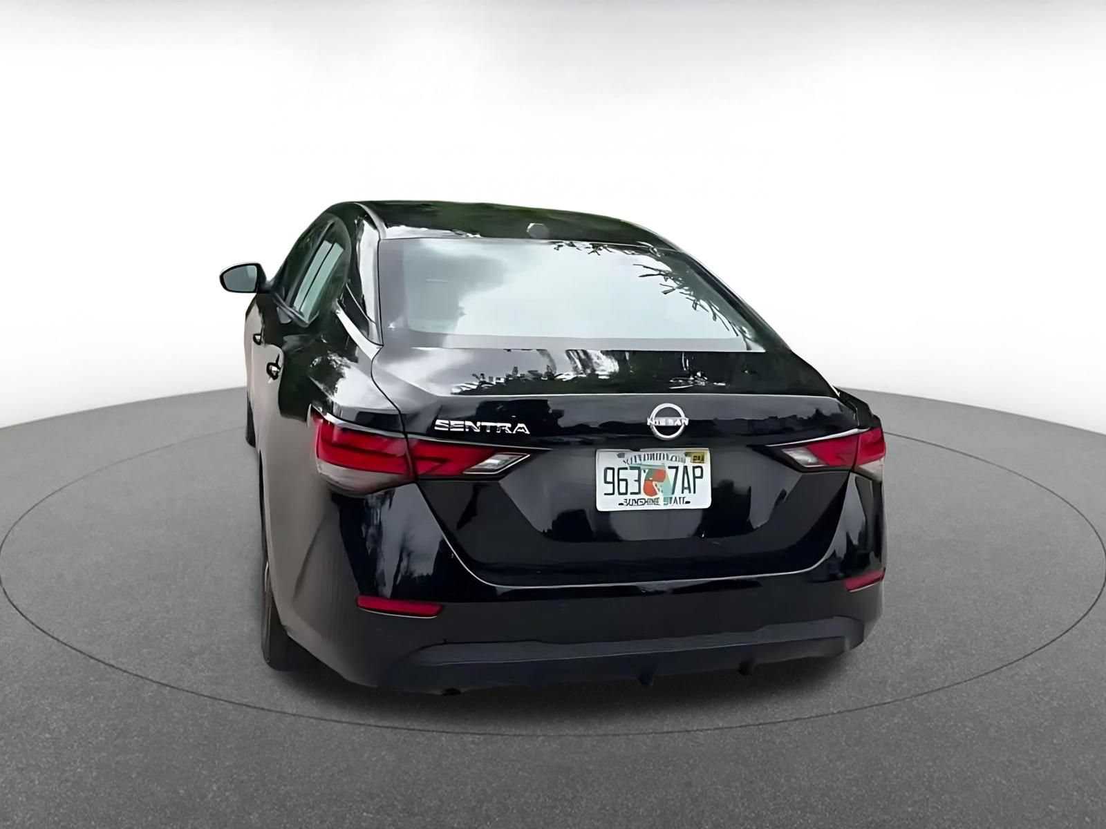 Thumbnail: 2025 Nissan Sentra - 10