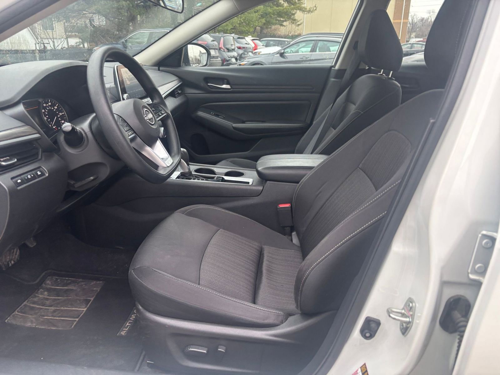 Thumbnail: 2025 Nissan Altima - 25