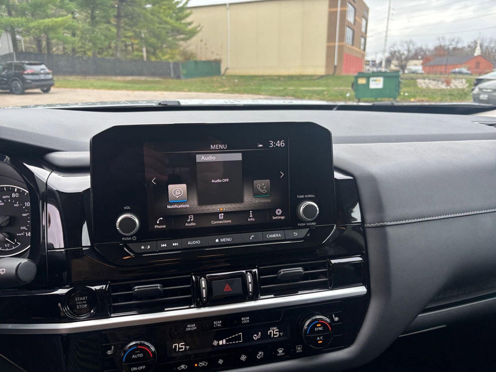 Thumbnail: 2025 Nissan Pathfinder - 21