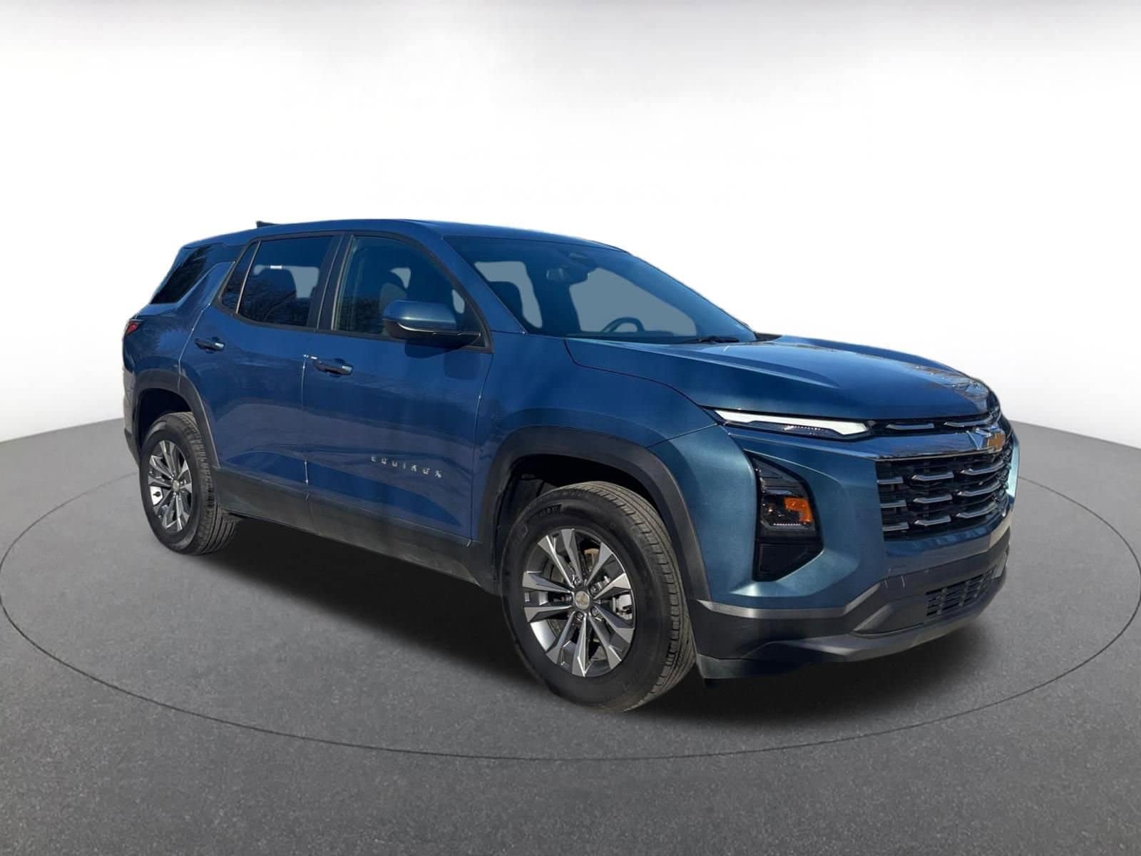 Thumbnail: 2025 Chevrolet Equinox - 1