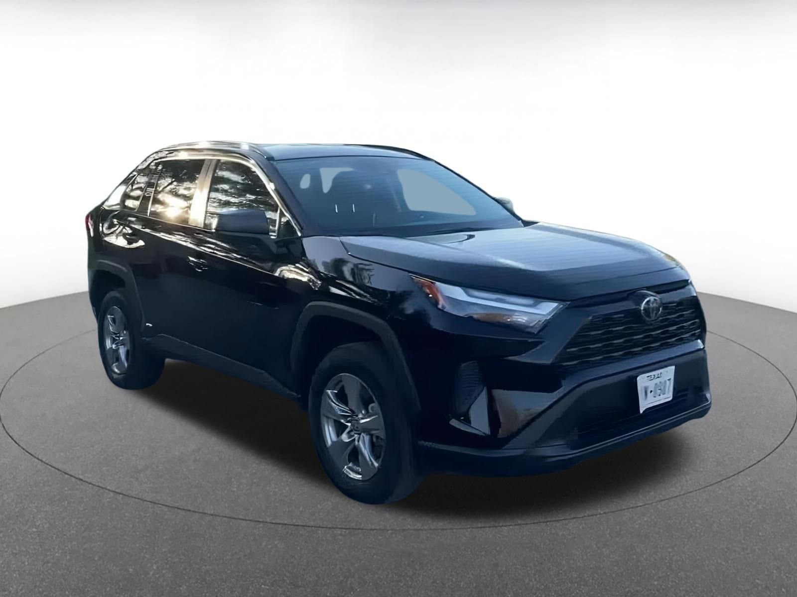 Thumbnail: 2025 Toyota RAV4 - 2