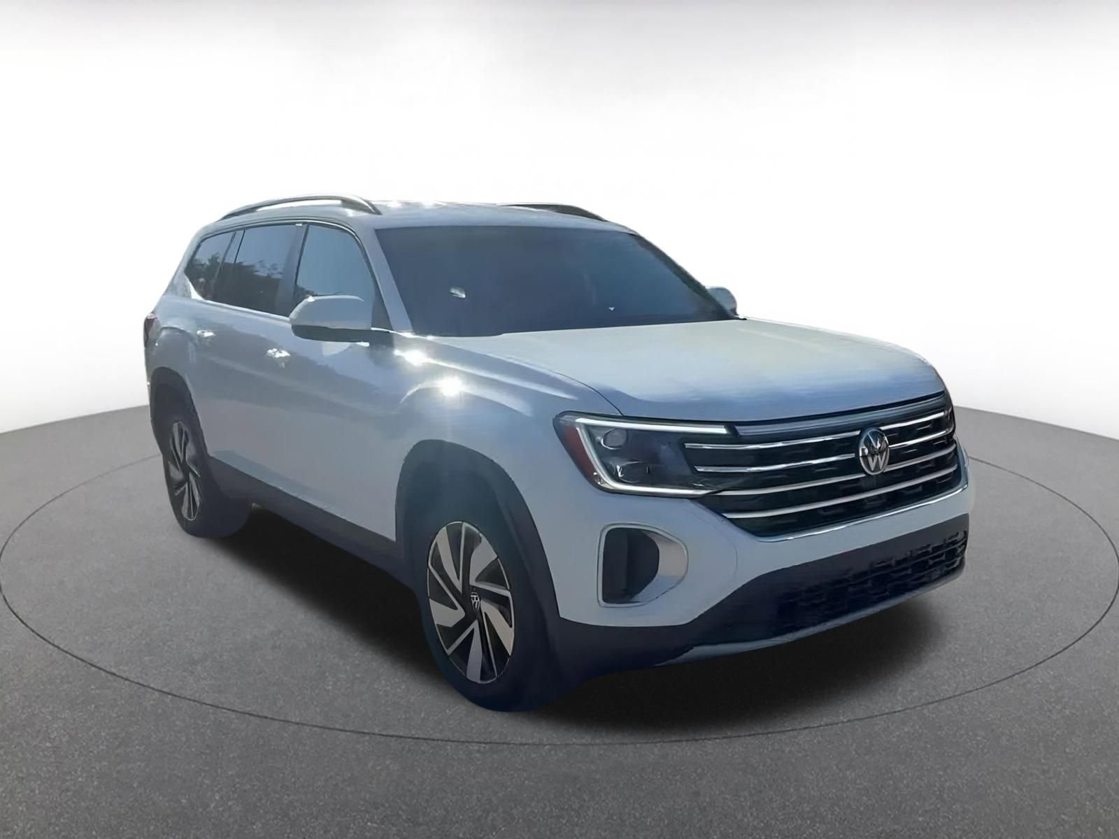 Thumbnail: 2025 Volkswagen Atlas - 3