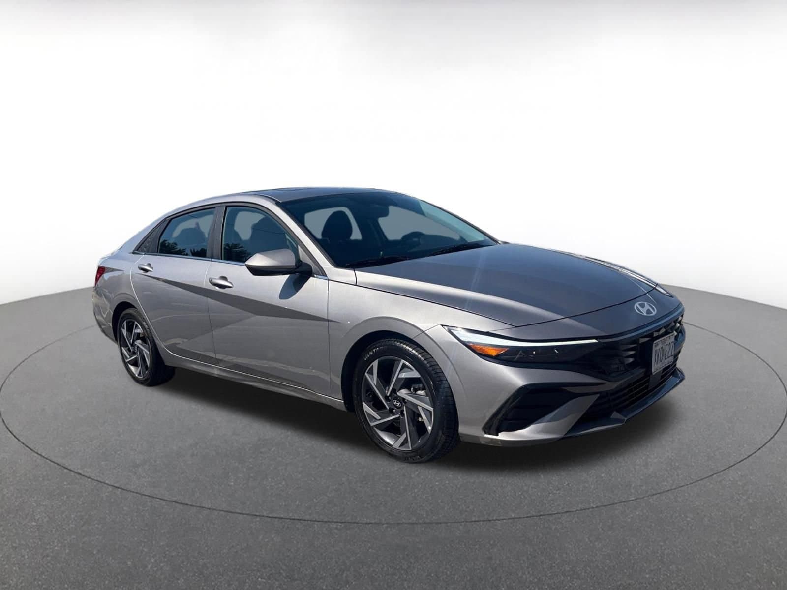 Thumbnail: 2025 Hyundai Elantra - 1