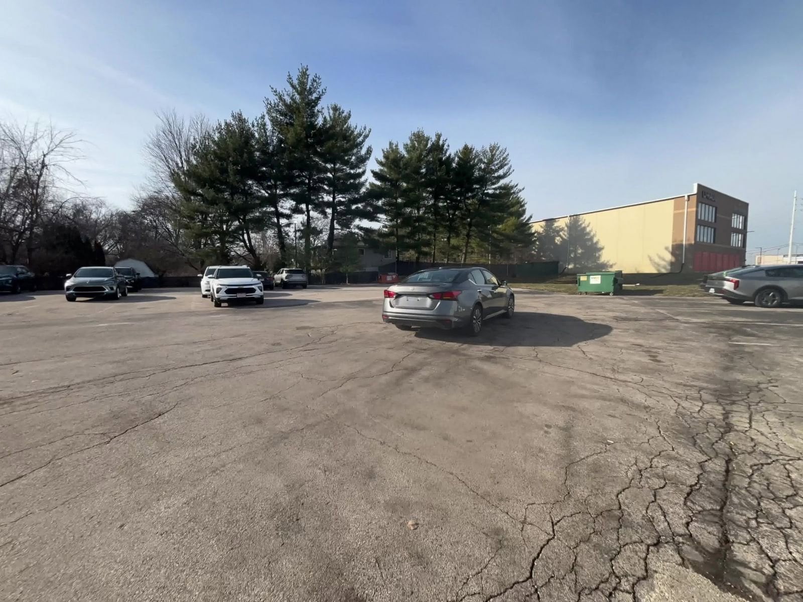 Thumbnail: 2025 Nissan Altima - 9