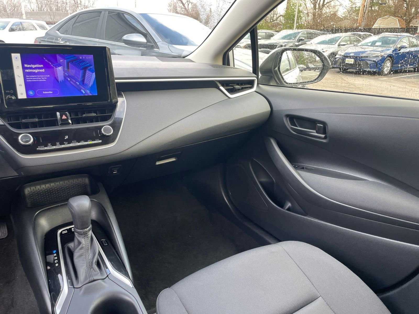 Thumbnail: 2025 Toyota Corolla - 33