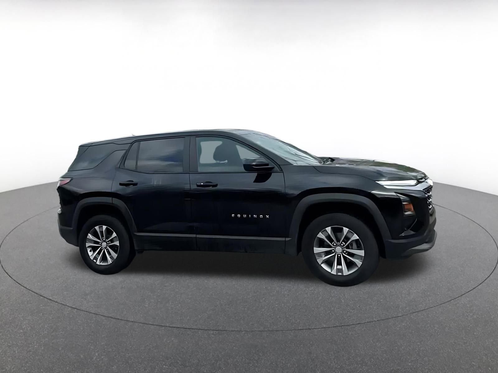 Thumbnail: 2025 Chevrolet Equinox - 3