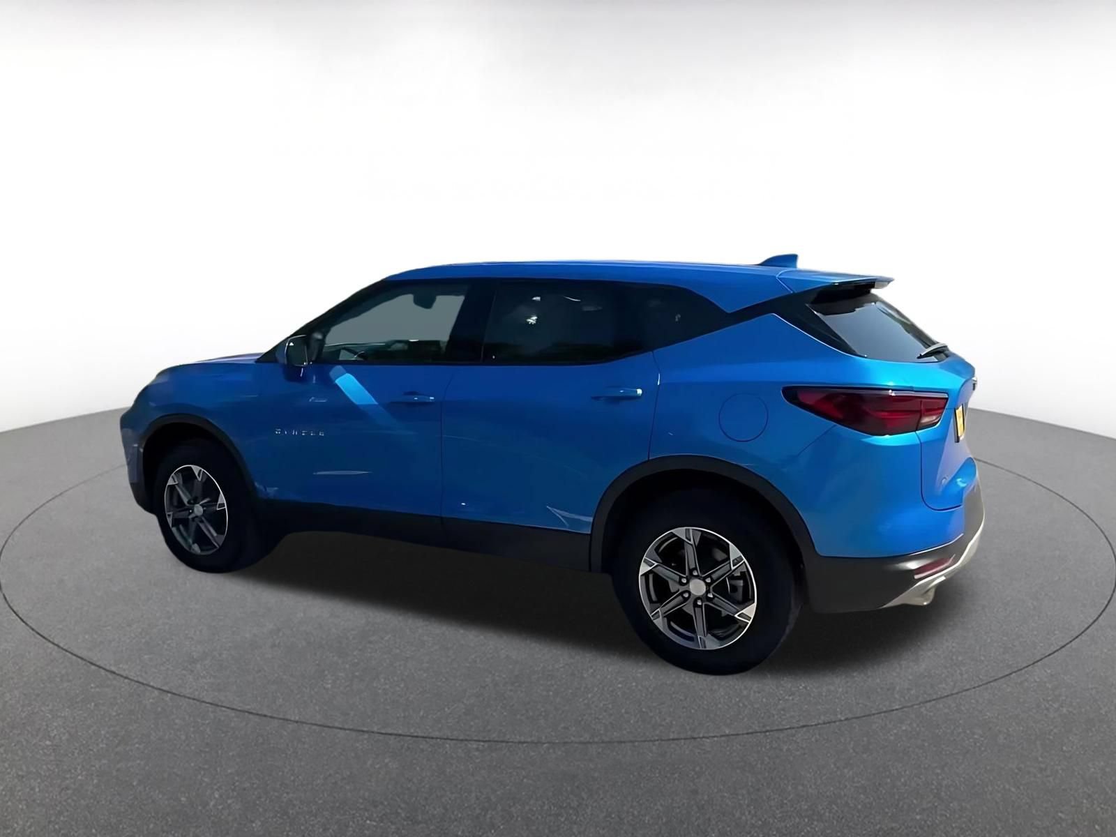 Thumbnail: 2026 Chevrolet Blazer - 8