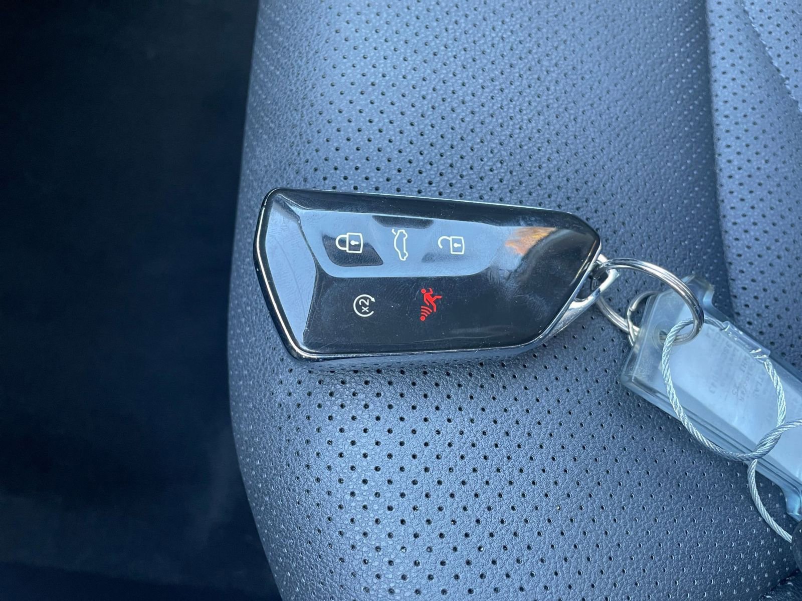 Thumbnail: 2025 Volkswagen Atlas - 22