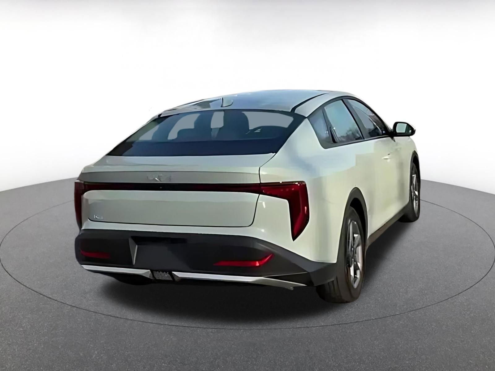 Thumbnail: 2025 Kia K4 - 12