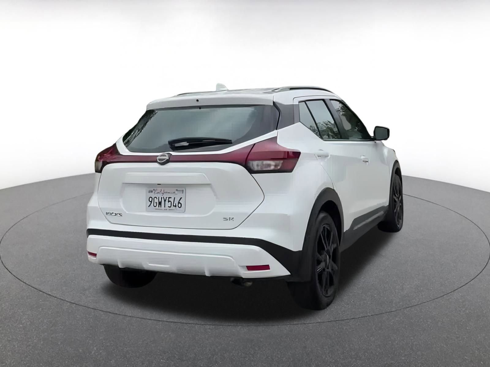 Thumbnail: 2023 Nissan Kicks - 13