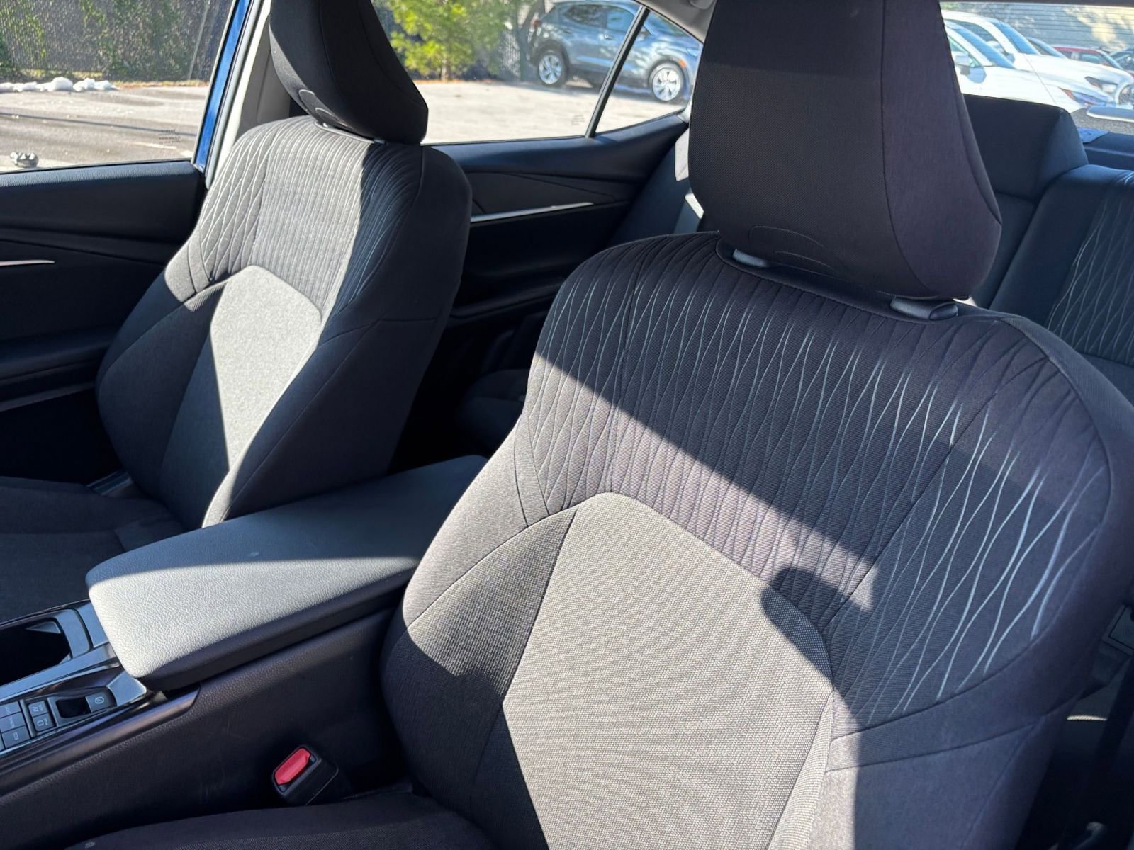 Thumbnail: 2025 Toyota Camry - 34