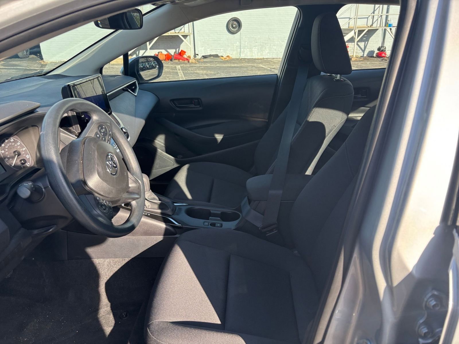 Thumbnail: 2025 Toyota Corolla - 24