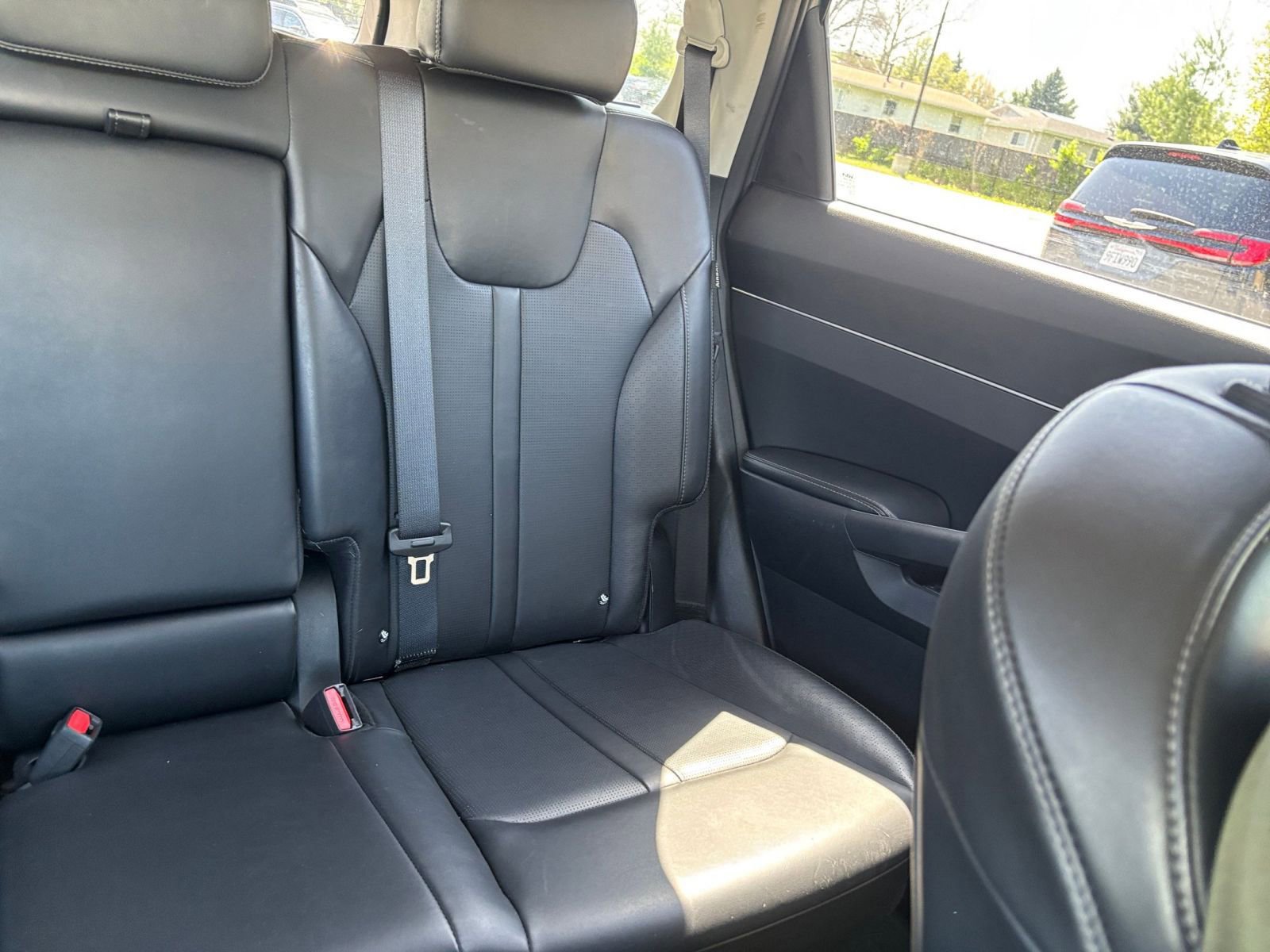 2024 Kia Sorento S 35