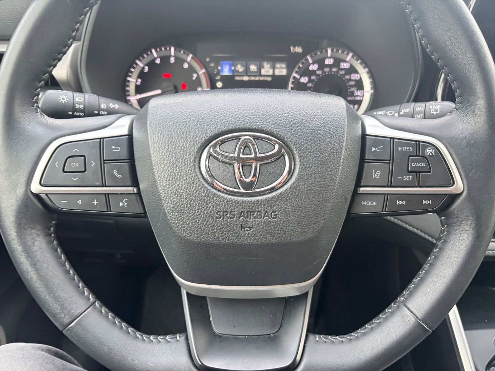 Thumbnail: 2025 Toyota Highlander - 29