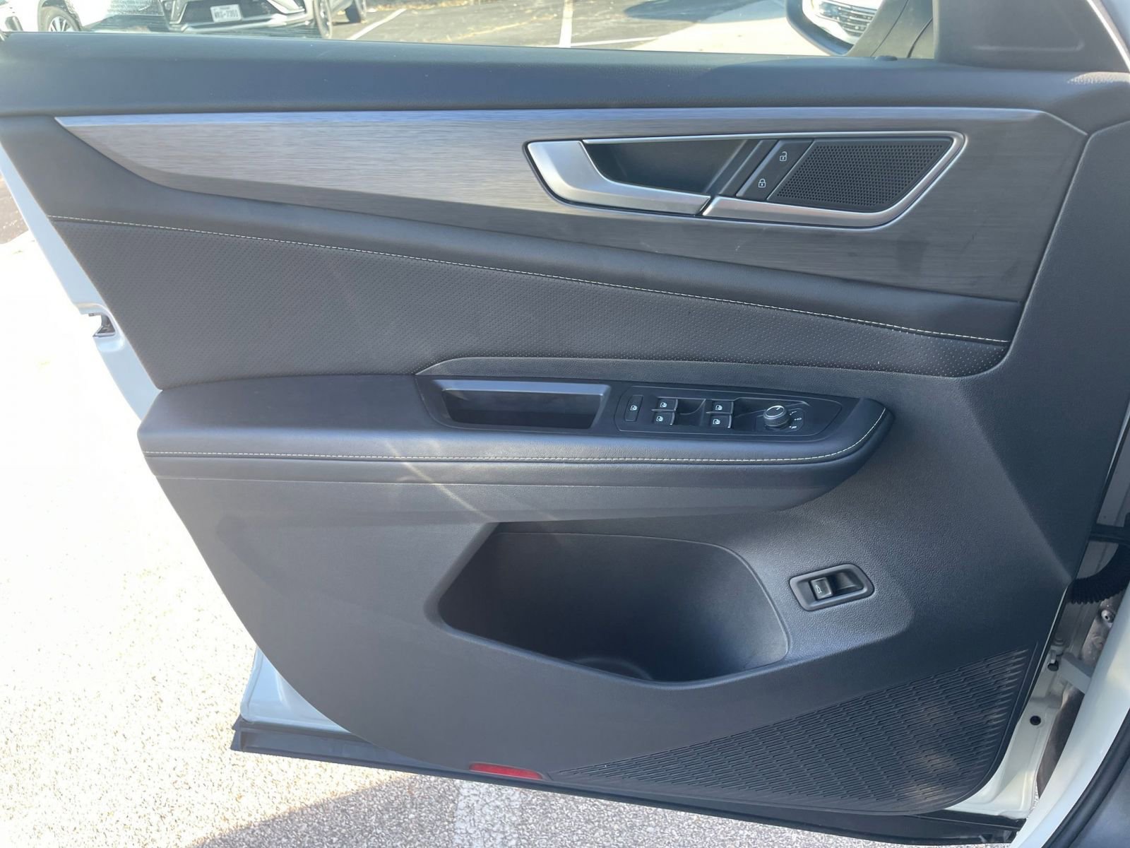 Thumbnail: 2025 Volkswagen Atlas - 20