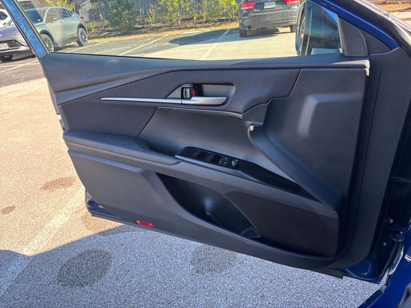 Thumbnail: 2025 Toyota Camry - 20