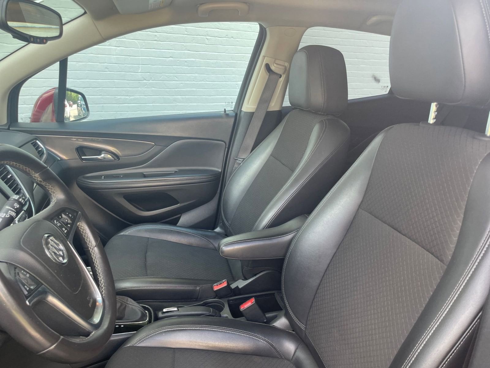 Thumbnail: 2022 Buick Encore - 24