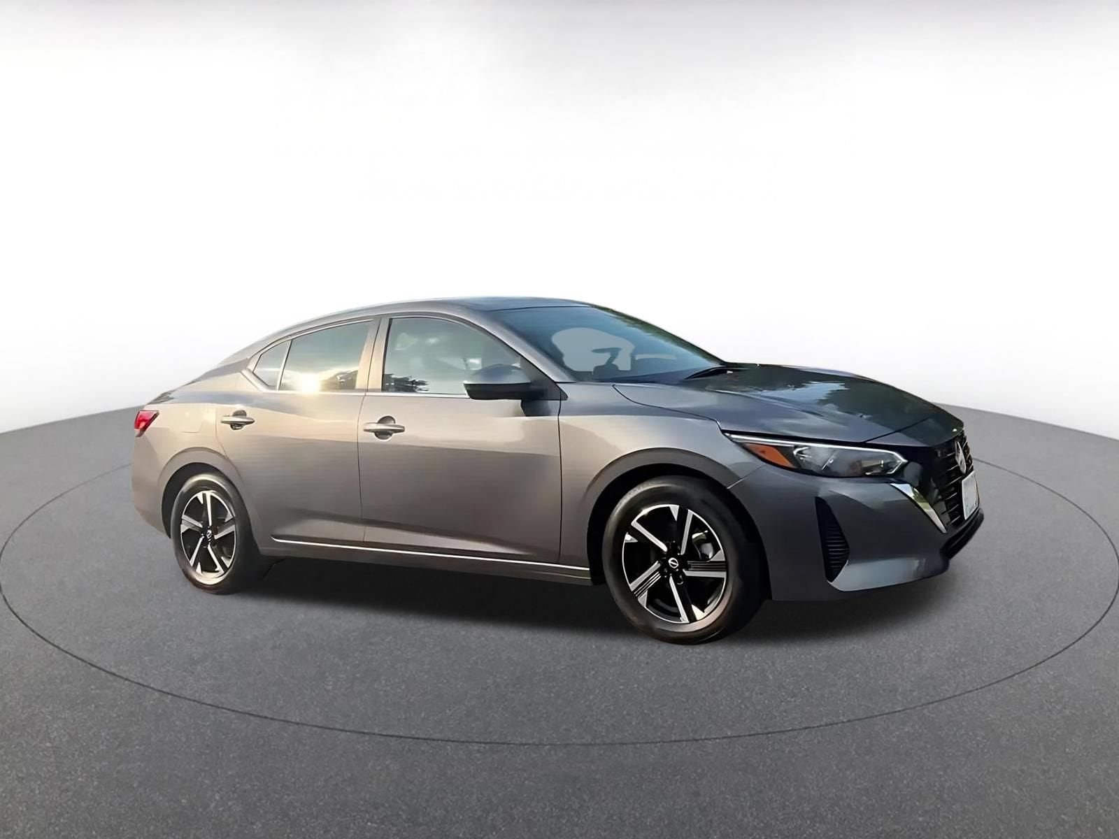 Thumbnail: 2025 Nissan Sentra - 2