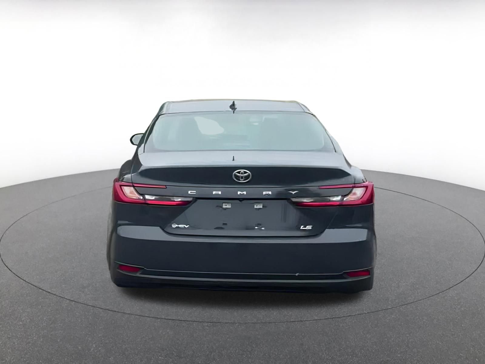 Thumbnail: 2025 Toyota Camry - 11