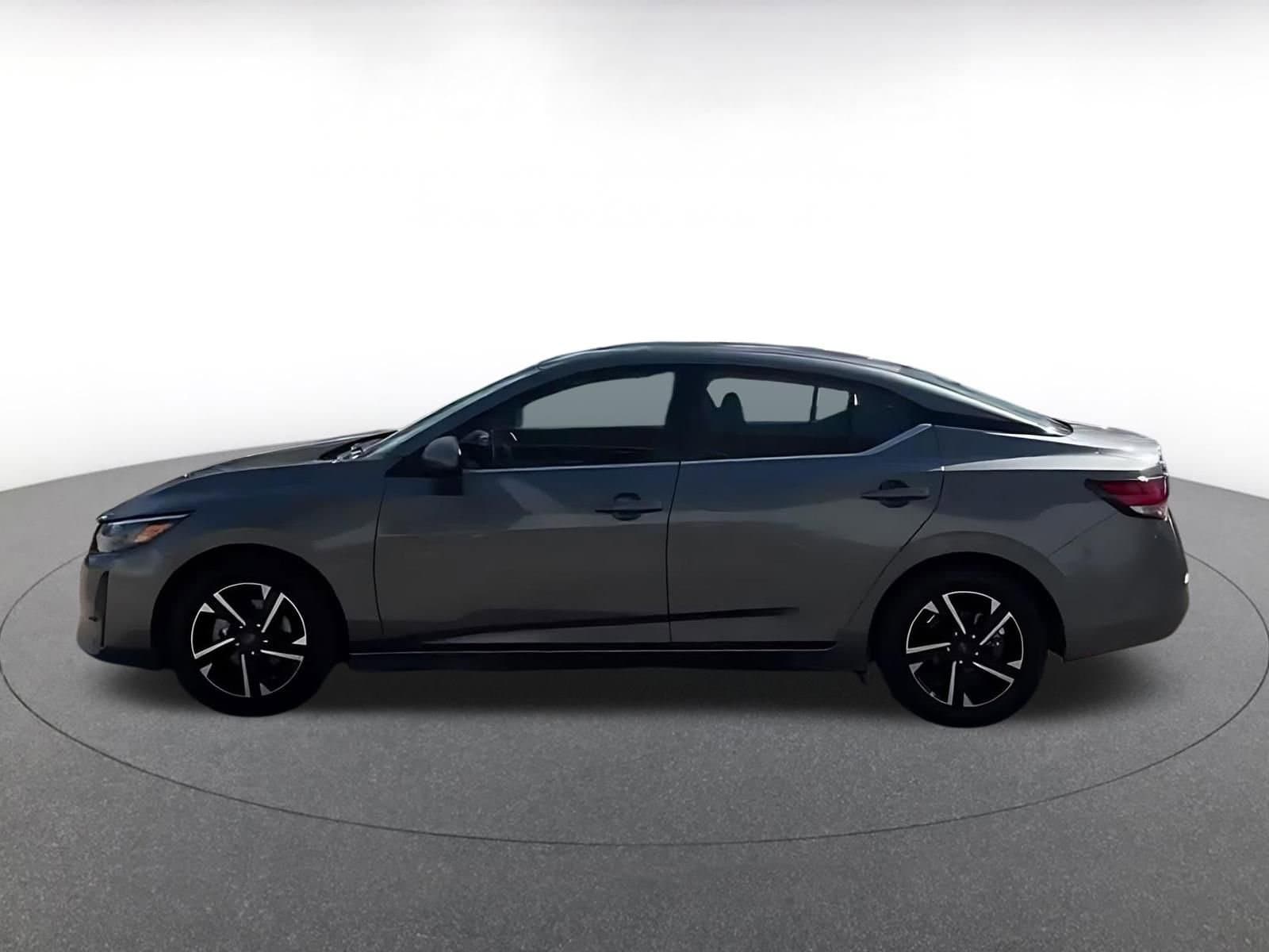 Thumbnail: 2025 Nissan Sentra - 8