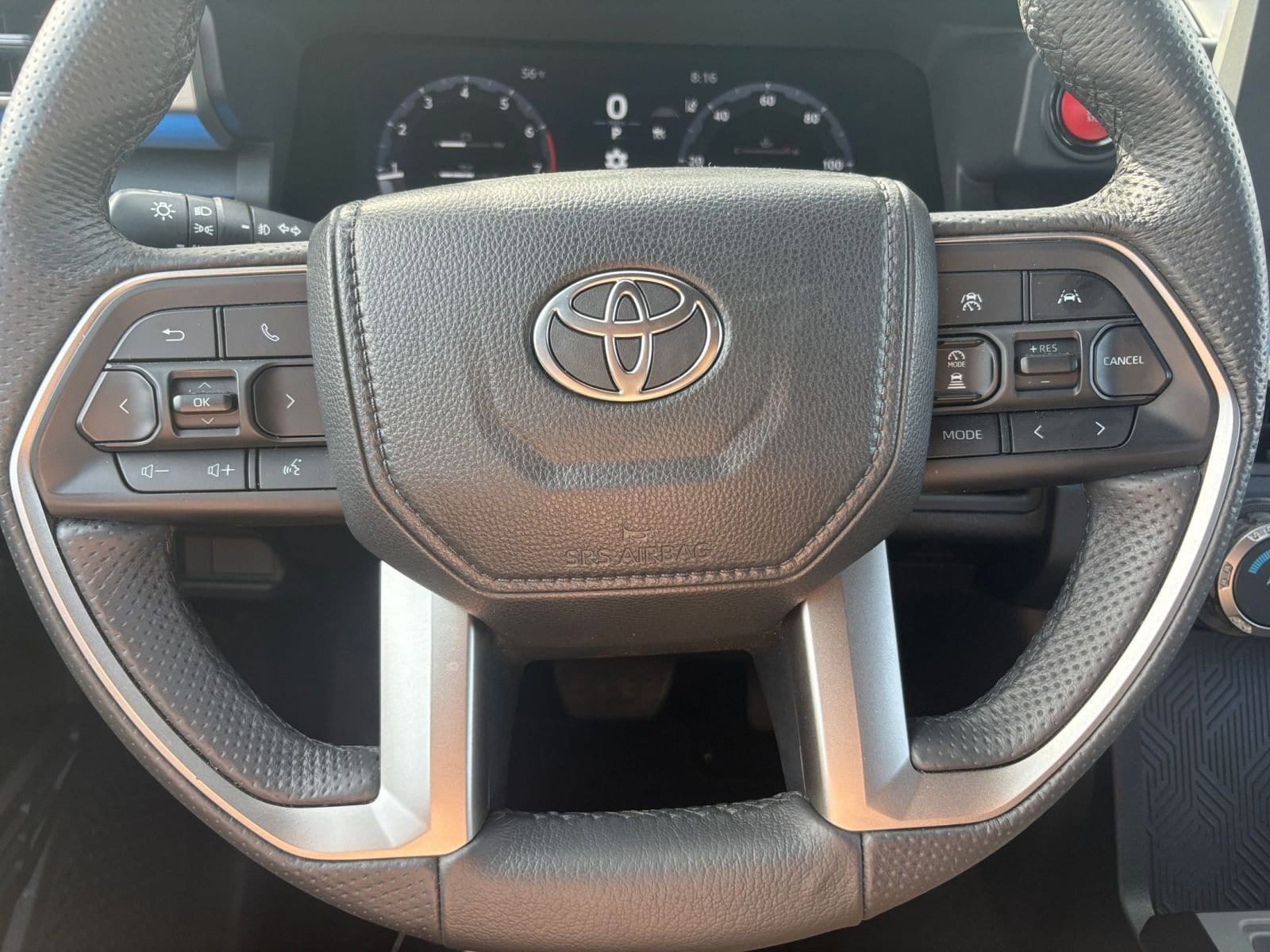 Thumbnail: 2025 Toyota Tacoma - 25