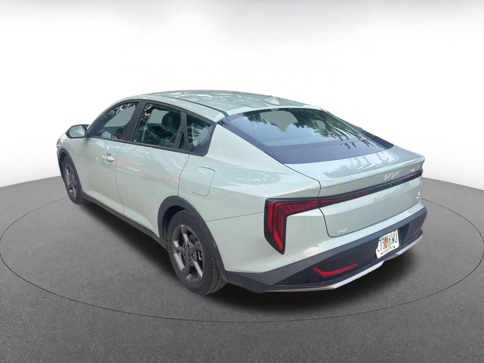 Thumbnail: 2025 Kia K4 - 4