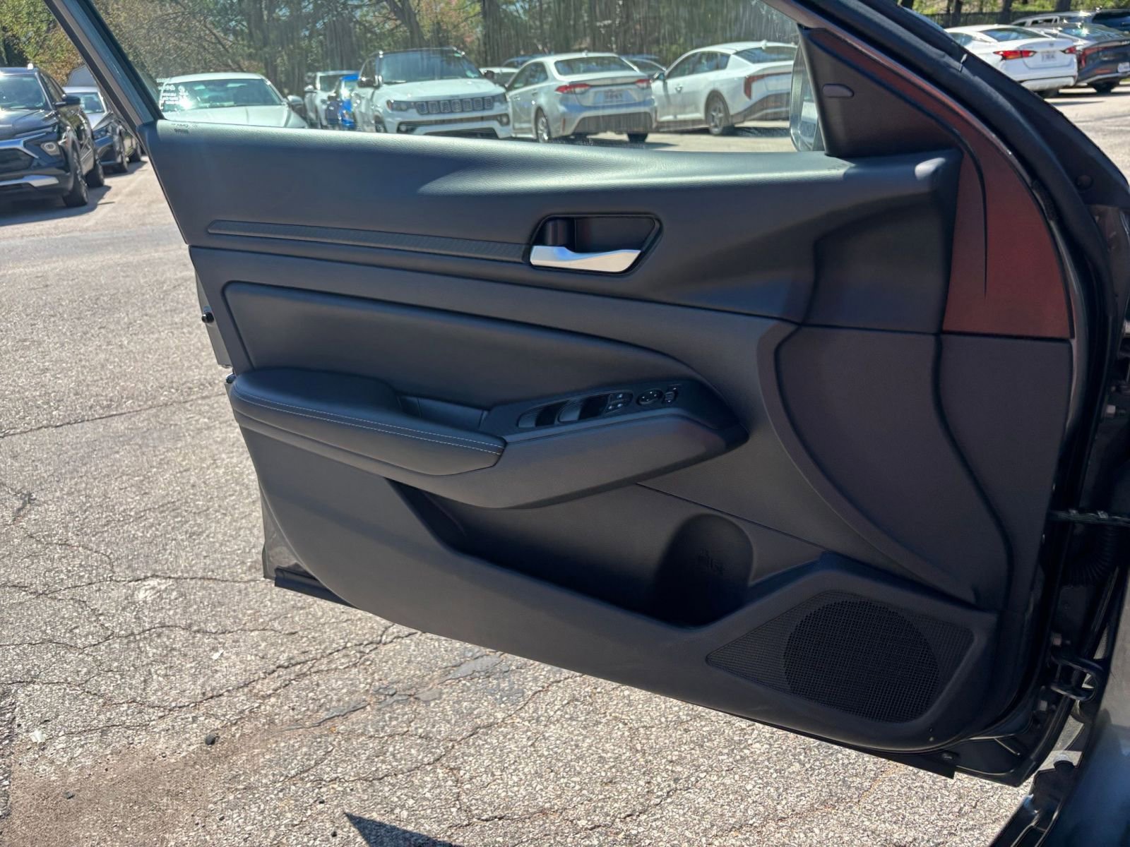 Thumbnail: 2025 Nissan Altima - 18