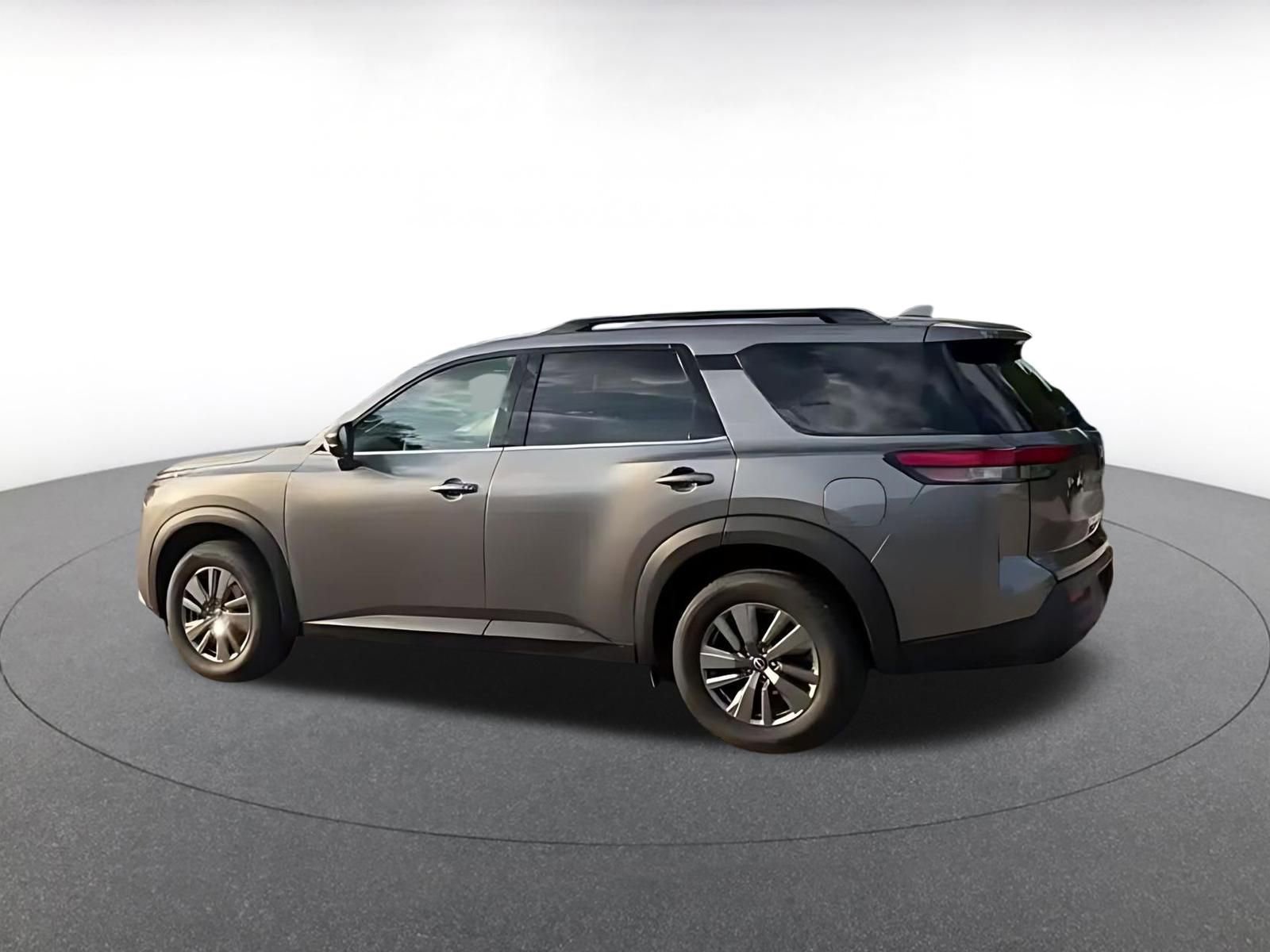 Thumbnail: 2025 Nissan Pathfinder - 9