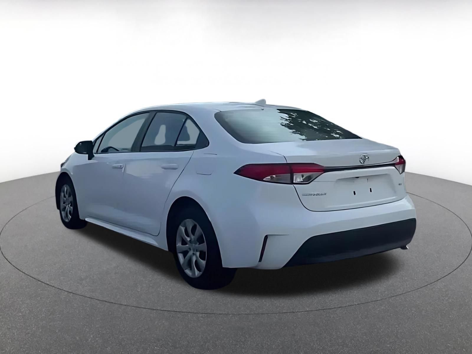 Thumbnail: 2025 Toyota Corolla - 11