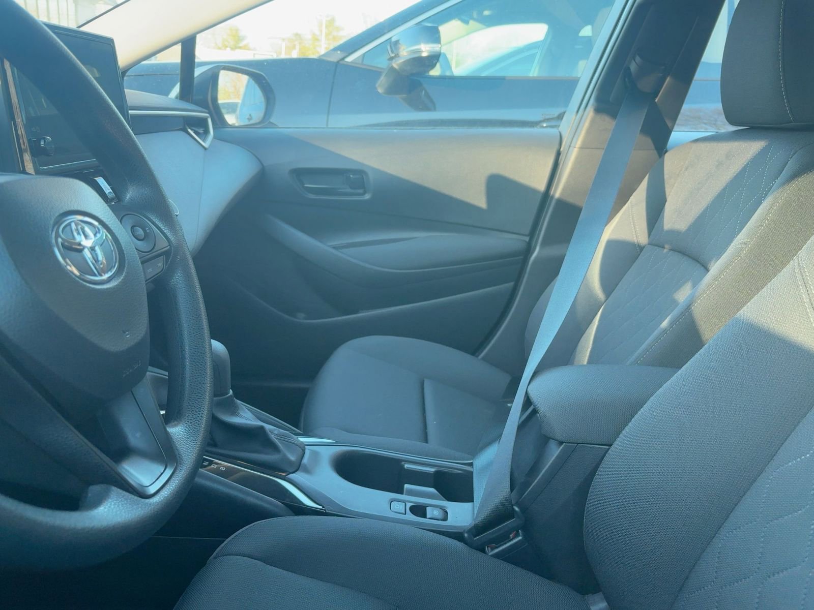 Thumbnail: 2025 Toyota Corolla - 9