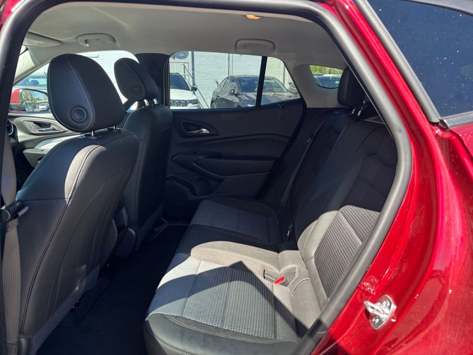 Thumbnail: 2025 Chevrolet Trax - 24