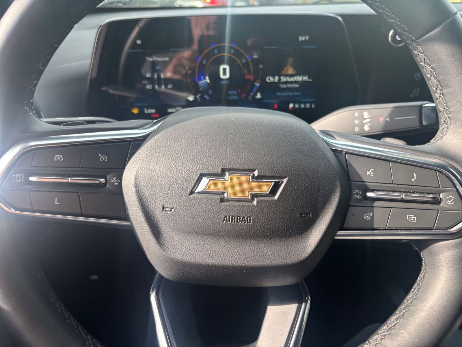 Thumbnail: 2025 Chevrolet Equinox - 25